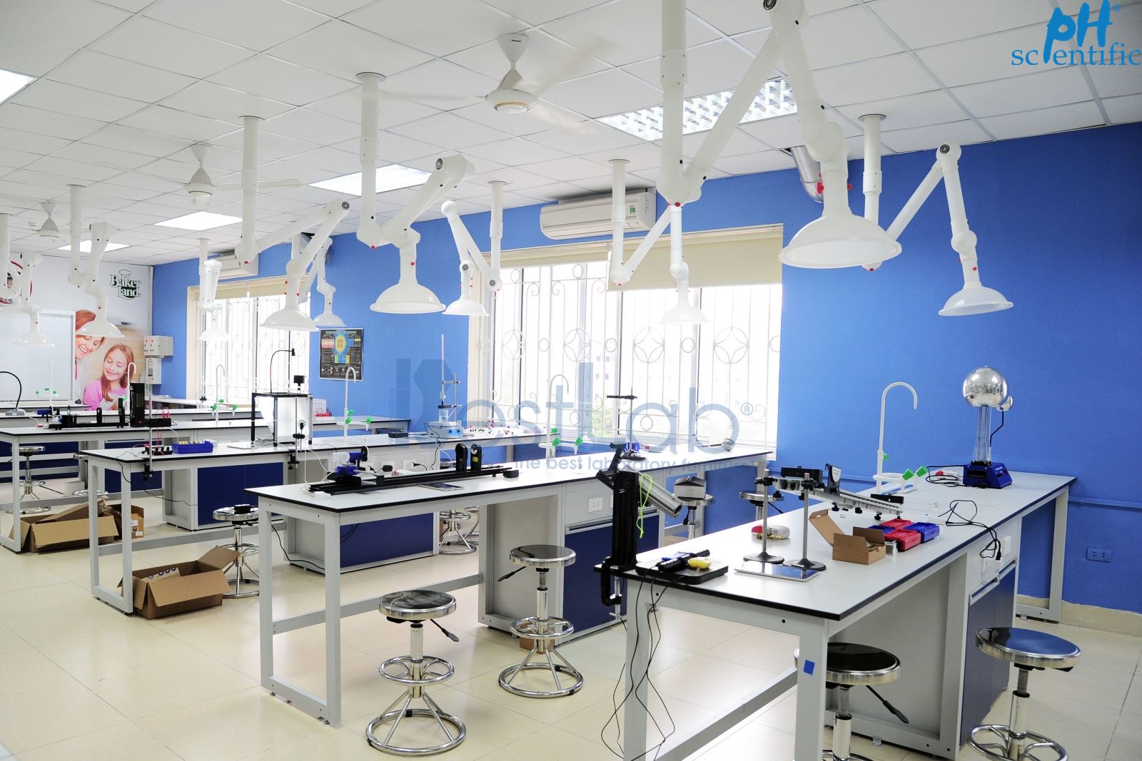 cong-tring-phong-thi-nghiem