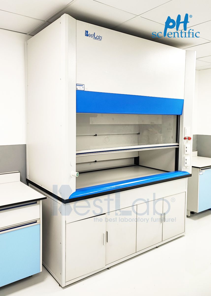 Dòng tủ hút khí độc BestLab tại phòng thí nghiệm.