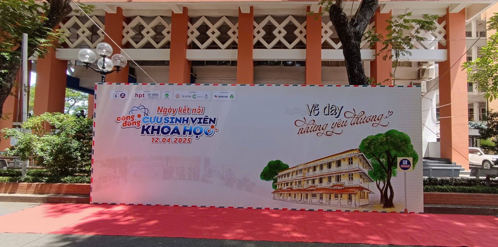 su-kien-truong-dh-khtn-9