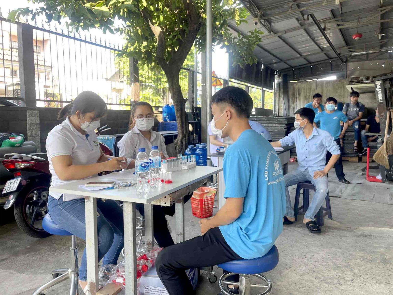 cong-ty-phuong-hai-thuc-hien-kham-suc-khoe-dinh-ky-cho-nhan-vien