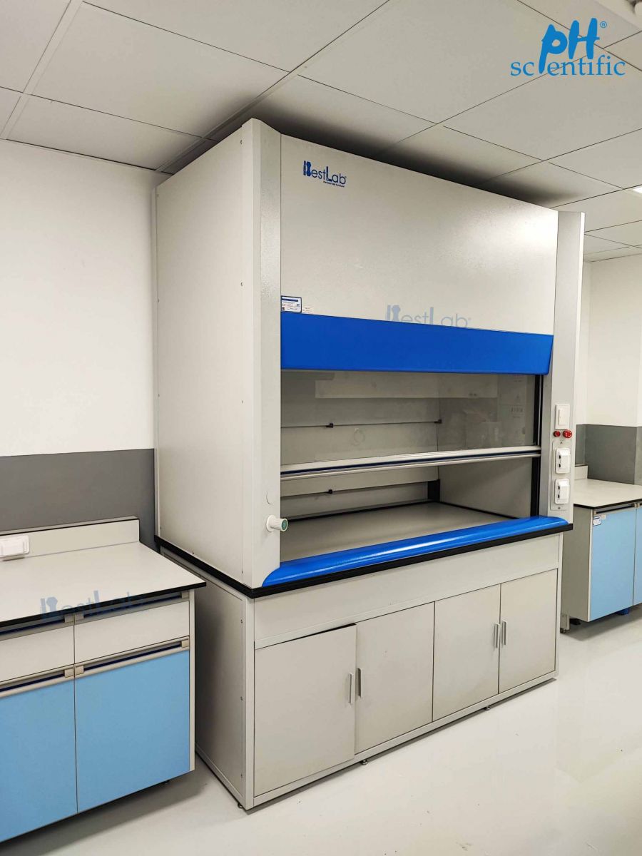 tu-hut-khi-doc-phong-thi-nghiem