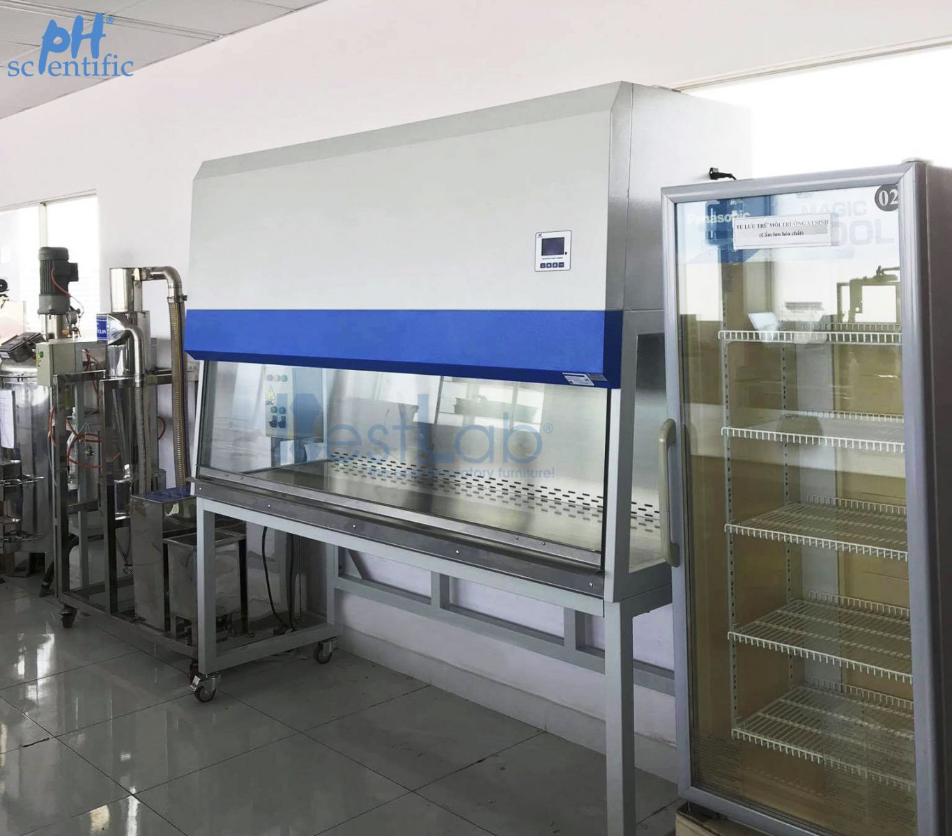 tu-cay-vi-sinh-phong-thi-nghiem