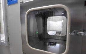 QUÁ NGHIÊM NGẶT và AN TOÀN cho Bệnh Viện Dã Chiến!